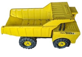 Vintage 1970&#39;S Large Mighty Tonka 54010 Yellow Dump Truck XMB-975 Plastic Tires - £27.02 GBP