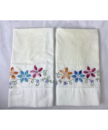 Vintage Pair of JP Stevens Embroidered Flowers Pillowcases 28x19 Grannycore - $20.84 CAD