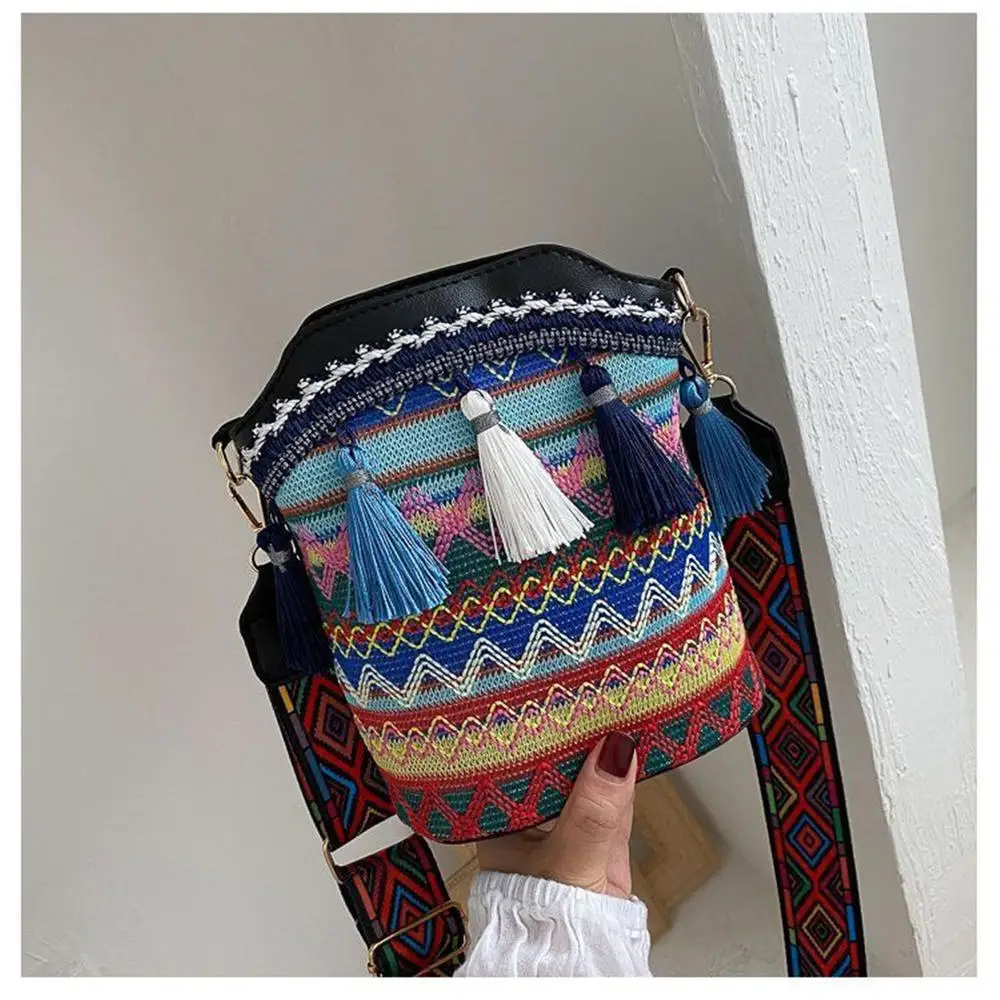 Ethnic Style Woven Tassel Bucket Bag New Bohemian One-shoulder Messenger Bag Cro - £14.66 GBP