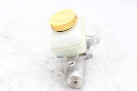 02-05 SUBARU IMPREZA SEDAN Brake Master Cylinder W/ Reservoir F1031 image 8