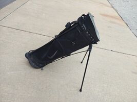 Nike Lightweight Dual Strap Stand Bag Black/Gray w Raincover - $80.74