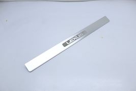 06-11 LEXUS GS300 GS450H REAR RIGHT PASSENGER DOOR SILL SCUFF PLATE Q0247 image 2