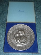 1980 Mother&#39;s Day Hudson Pewter Plate With Original Box - GIRL WITH DOLL... - $43.64