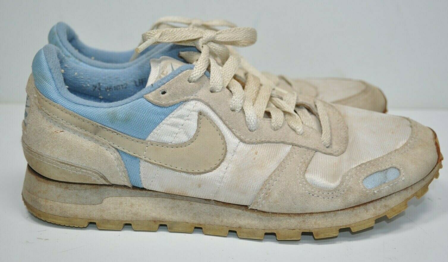 Authenticity Guarantee 
Vintage 1986 Nike Air Windrunner Women's Waffle Sole ... - $94.04