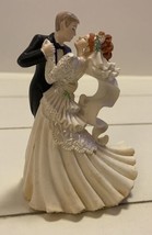 Wilton Petite Embrace Wedding Couple Cake Topper 1998 202-311 - $21.97