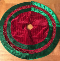 Christmas Mini Tree Skirt Red/Green--Rare-SHIPS N 24 HOURS - $24.63
