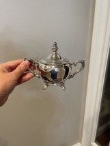 Vintage WM Rogers Silverplate Sugar Bowl With Lid- Very Good Condition  - $18.69