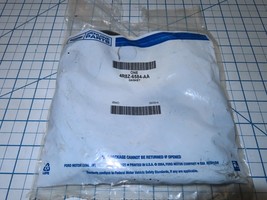 Ford 4R8Z-6584-AA Valve Cover Gasket  OEM NOS - $29.01