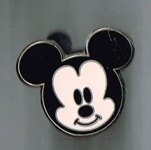 Mickey Mouse Pin Trading walt disney world Disneyland - £11.32 GBP