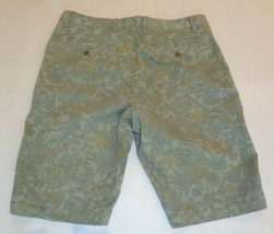 Casuals Roundtree &amp; Yorke Size 32 STRAIGHT FIT Green Floral New Mens Shorts - £38.77 GBP