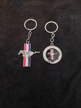 Ford Mustang Logo Silver Metal Keychain Key Chain Ring round only - $236.08 MXN