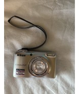 Coolpix L27 Nikon Camera For Parts Has All Accessories Will Not Power On - £4.20 GBP