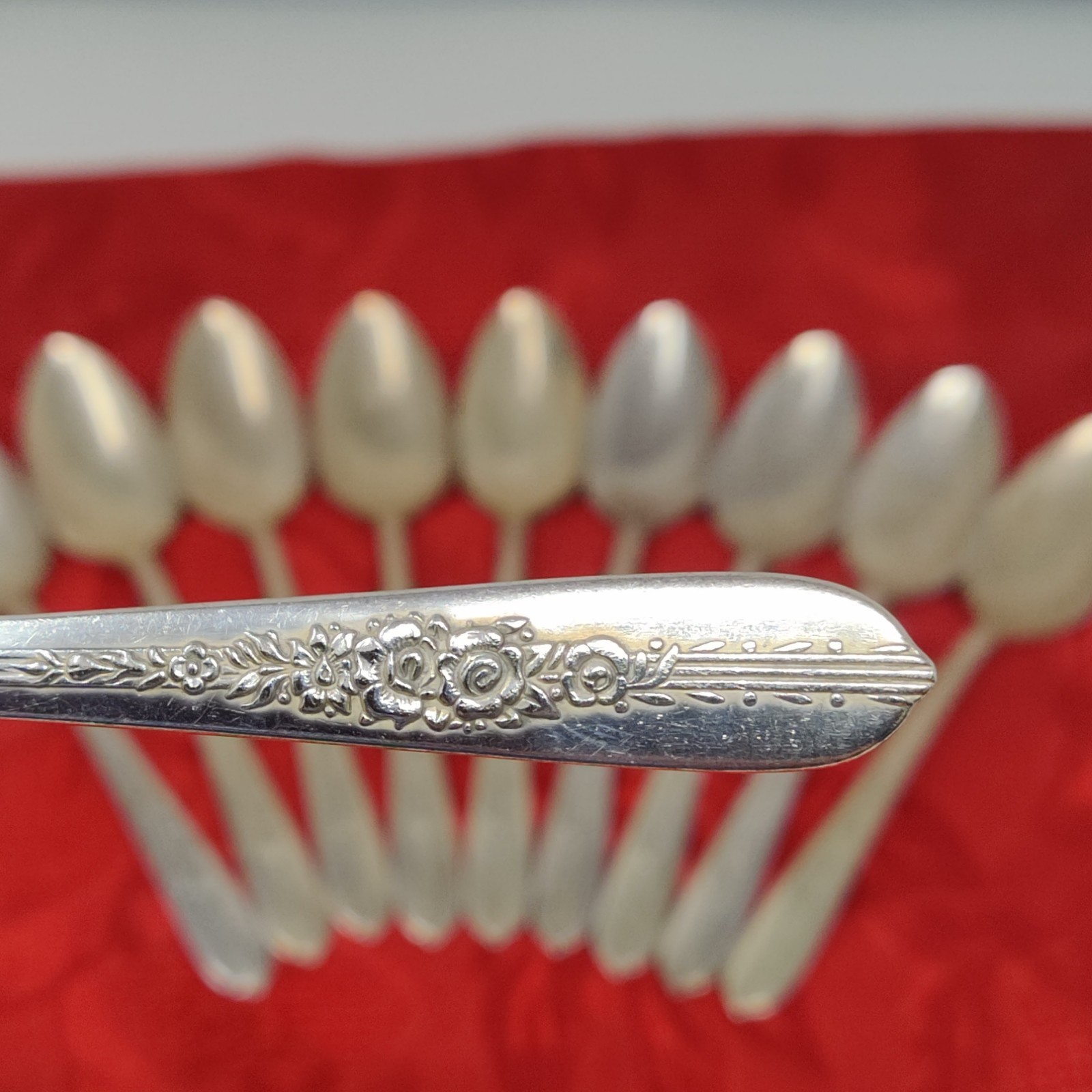 10X Silver Plate Teaspoons Nobility Plate Royal Rose Oneida  - $19.98