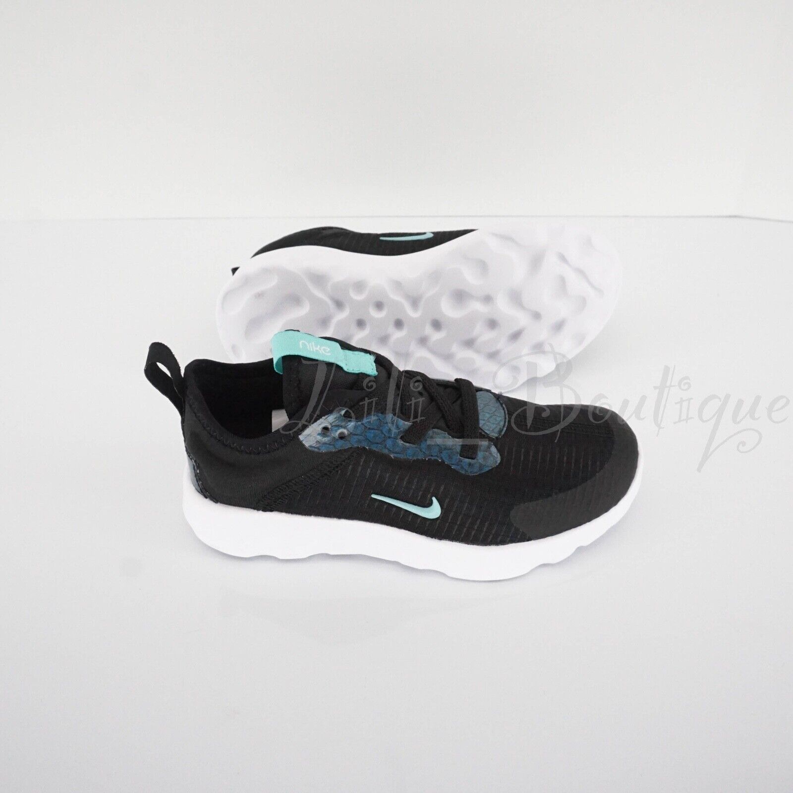 NWB Nike CQ4275 001 Lucent Baby Dragon and 50 similar items