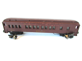 Lionel Lines 2628 Manhattan  Illuminated Passenger C Lights Needs trucks B4 - $37.00