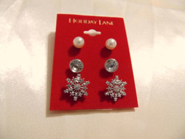 Holiday Lane Silver Tone Snowflake Trio Stud earrings CHR111 - £8.25 GBP