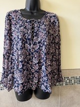 Lucky Brand Navy Floral Print Peasant Blouse SZ M EUC - $719.68 MXN