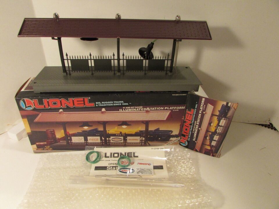 Lionel 12748 Illuminated Station Platform Accessory Boxed 0/027 Gauge L/... - $23.70