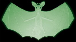 Bat Prop Hanging Glow In Dark 18&quot; Halloween Haunted House Realistic 33801 - £32.12 GBP