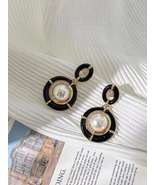 Dancing queen Freshwater Pearls Earrings H20225608 - £43.32 GBP