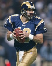 Kurt Warner 8X10 Photo St Louis Rams Picture Nfl Football Game Action - £3.86 GBP