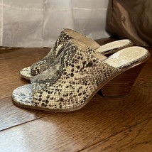 Vince Camuto Dormina Snakeskin Slide Clog Womens 9.5 Beige Leather Sanda... - £35.69 GBP