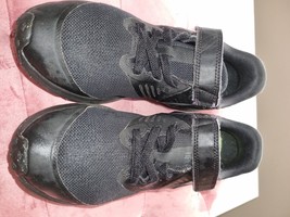 nike, boys black low trainers, size UK1 - $27.00