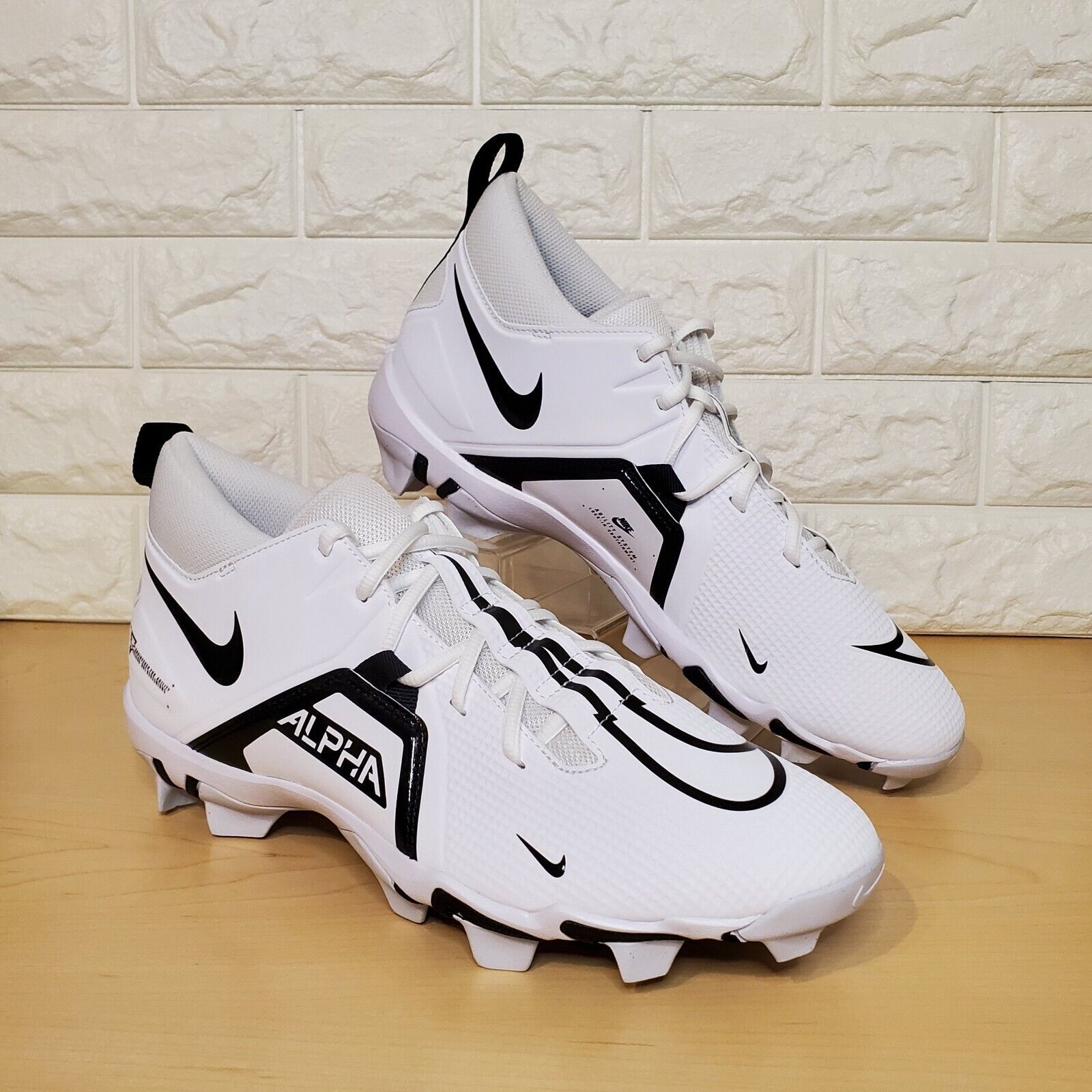 Primary image for Nike Alpha Menace 3 Shark Mens Size 11.5 Football Cleats White Black CV0582-100