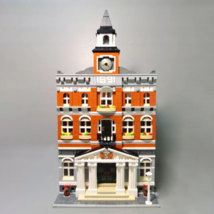 NEW Creator Expert Town Hall 10224 City Building Blocks Set Kids Toys READ DESC - £157.37 GBP