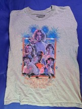 Stranger Things Cast Eleven Netflix (2019) Original Gray T-Shirt Adult Size LG - £18.35 GBP