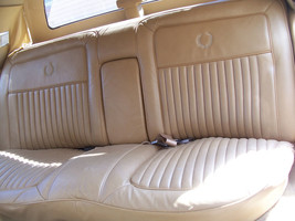 BROUGHAM REAR BENCH SEAT OEM USED ORIG 1987 CADILLAC FLEETWOOD RWD - $9,596.37 MXN