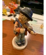 Goebel Hummel Figurine &quot;Little Fiddler&quot; #4 boy playing violin TMK-3 1960... - €51,85 EUR