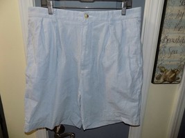 BROOKS BROTHERS GOLF Pleated White/Blue Striped Shorts Size 36 Men&#39;s EUC - £23.66 GBP