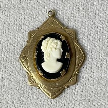 Vintage Victorian Cameo Pendant Mourning Gold Black Ivory Antique Detail... - $357.32 MXN