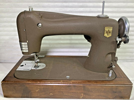 Montgomery 30 Ward Sewing Machine - £221.48 GBP