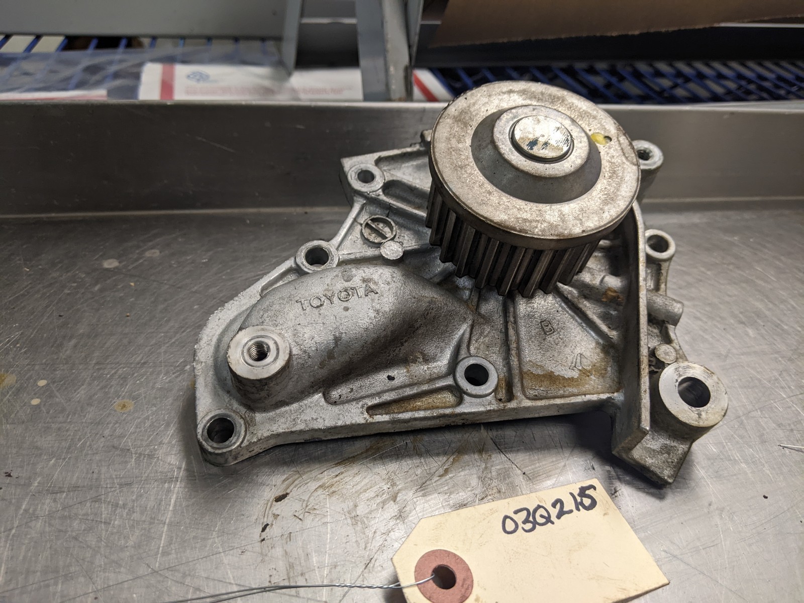Water Coolant Pump For 92-01 Toyota Camry  2.2 1611079026 - $25.94