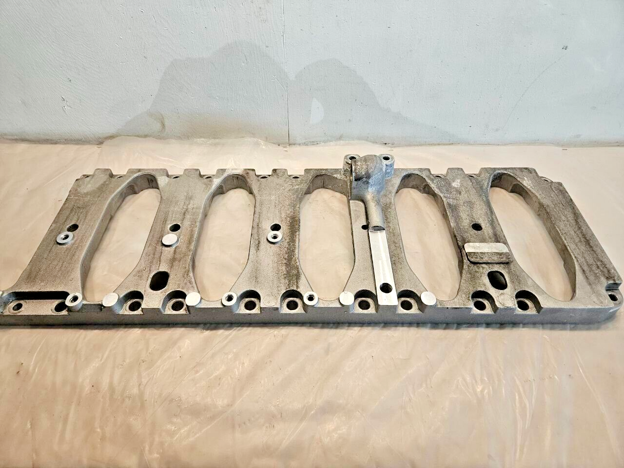 2015 Paccar MX-13 diesel engine block stiffener plate 1863762 OEM - $280.15