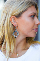 Silver Crushed Textured Geometric Cut-Out Earrings - £5.34 GBP