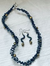 Estate Demi Blue Iridescent &amp; Large Gold Colored Beaded Necklace &amp; Long Dangle E - £14.82 GBP