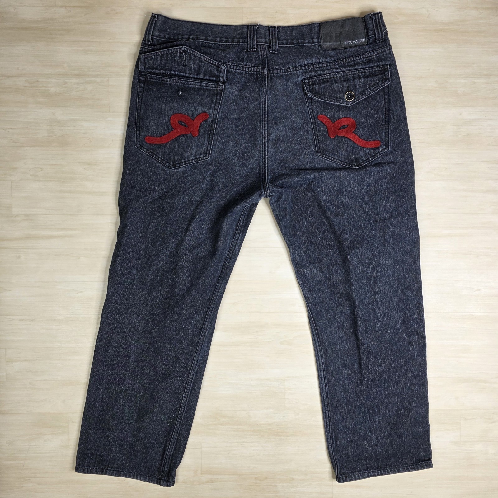 Vintage Y2K Rocawear Baggy Jeans Black Wide Leg Embroidered Skater Size ... - $49.39
