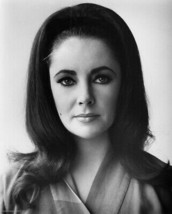 Elizabeth Taylor early 1970&#39;s head &amp; shoulders portrait 5x7 photo - £4.54 GBP