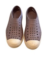 Native Jefferson Kids Rubber Slip-On Shoes J4 Lavender - $366.23 MXN