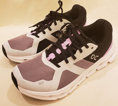 On Cloud Women&#39;s Cloudrunner Sneakers Sz-8.5 Heron/Black - £87.91 GBP