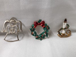 Vintage Christmas Brooch Lot Wreath, Candlestick And Angel Unbranded - £11.68 GBP