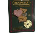 2001 BEARWEAR Jewelry Brooch Pin Boyds Bear and Friends Hugs and Kisses,... - $7.76