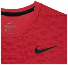 Men&#39;s Nike Small cross training running workout shirt Textured - $22.75