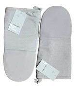 Two (2) Puppet Oven Mitts ~ Made by Design ~ 6.5 x 12.5 ~ Light Gray ~ C... - $51.15 CAD