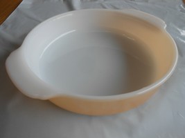 Anchor Hocking Fire King Peach Lustre Luster 8-Inch Cake Pan Casserole #450 - £17.57 GBP