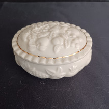 Vintage Lenox Porcelain Ceramic Trinket Box Ivory w/ Gold Fruits Design 1998 - £6.88 GBP