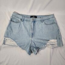 Hollister Ultra High Rise Mom Shorts Size 33 Denim Jean Cut Off Cotton - $13.86